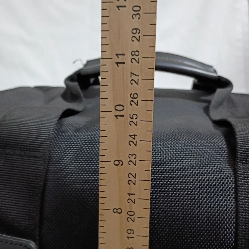 Canon 200DG Camera Bag Large Digital SLR Lens Case Gadget Black Shoulder Strap